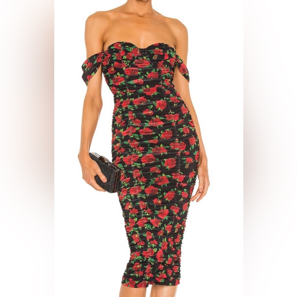 NWT NBD ROBIN RUCHED MIDI DRESS.
SIZE S - Picture 2 of 10